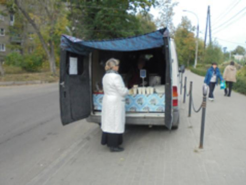 Смешными штрафами «наказала» мэрия уличных торговцев в Воронеже