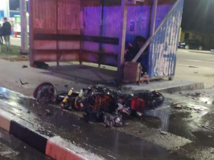 Мотоциклист и его пассажир погибли в жутком ДТП под Воронежем