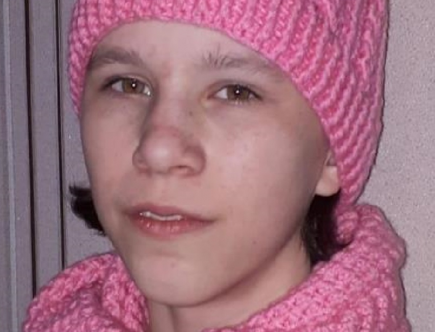 16-летнюю школьницу с овчаркой разыскивают в Воронеже