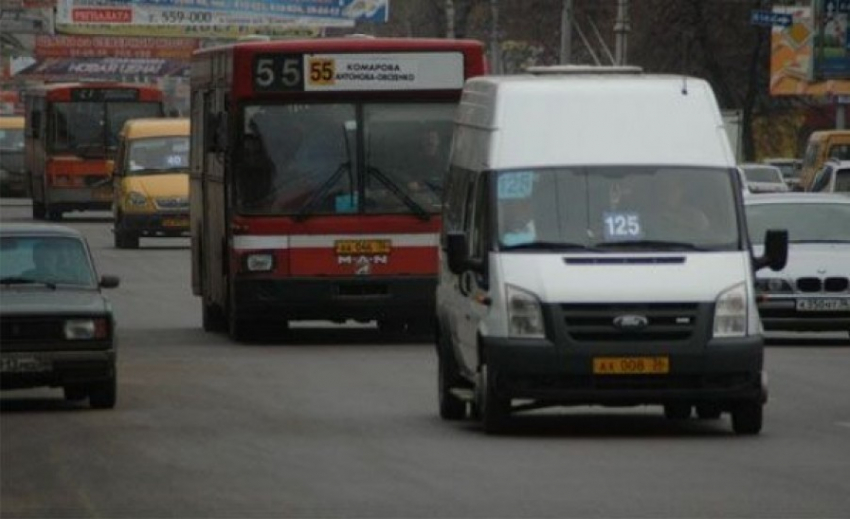 В Воронеже будут решать, что делать с маршрутками и частными перевозчиками