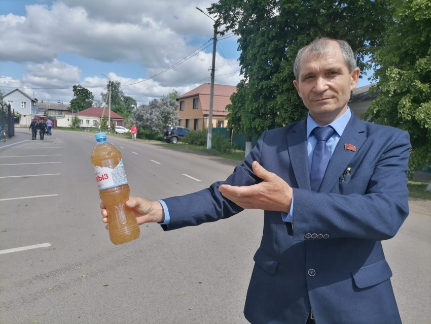 Губернатору Гусеву показали мутные воды Борисоглебска и предложили уволить главу Пищугина