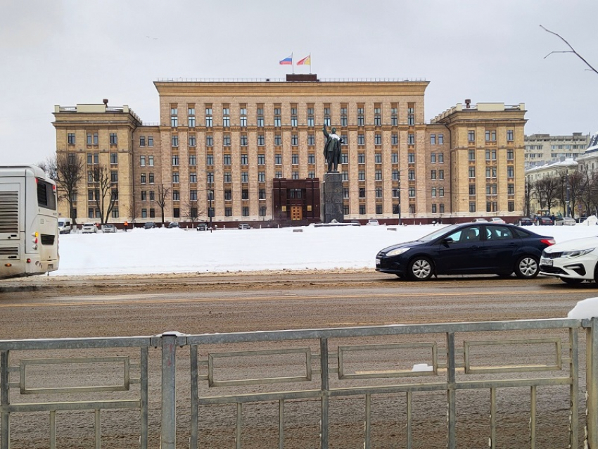 Сразу несколько светофоров выключат в центре Воронежа