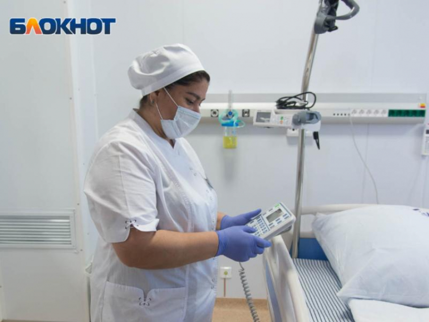 Зарплата старшей медсестры перевалила за 100 тысяч в коммерческих клиниках Воронежа 