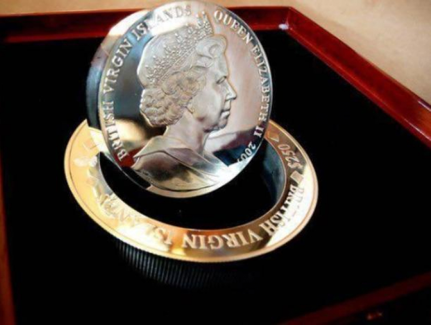 5-килограммовую серебряную монету продают в Воронеже за 620 тыс рублей