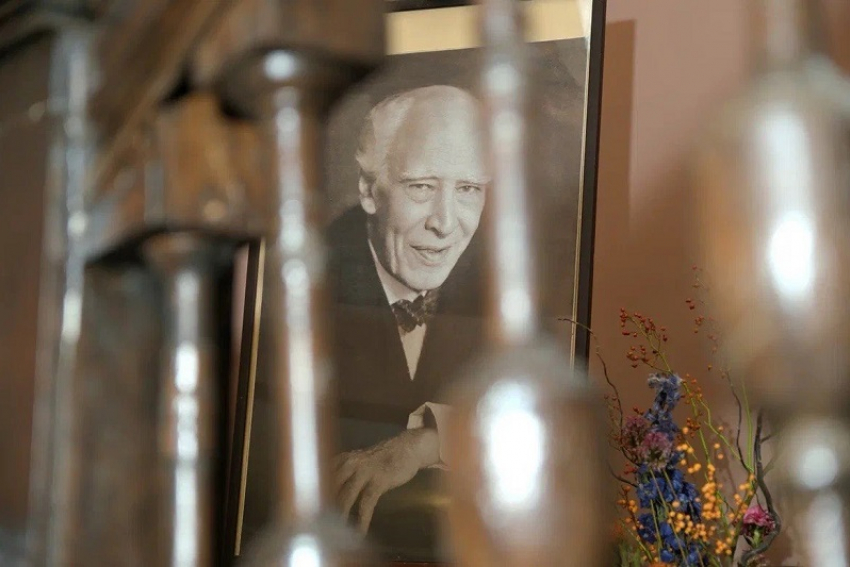 Музей МХАТ, Ростелеком и ИИ оживили великого Станиславского 