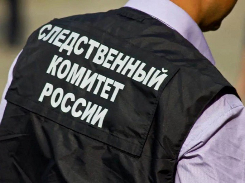 21-летнего парня насмерть засыпало землей под Воронежем
