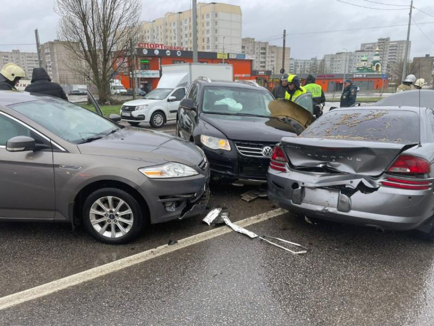 Последствия массовой аварии в Шилово показали воронежцам 