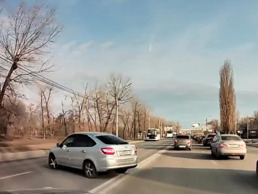 Возмутительный поступок водителя заметили воронежцы