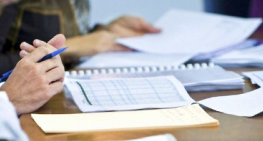 В голосовании среди «культурных» наблюдателей Воронежа лидирует художник Евгений Щеглов 