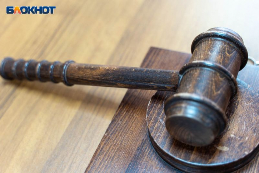 Трех судей могут отправить в отставку в Воронежской области