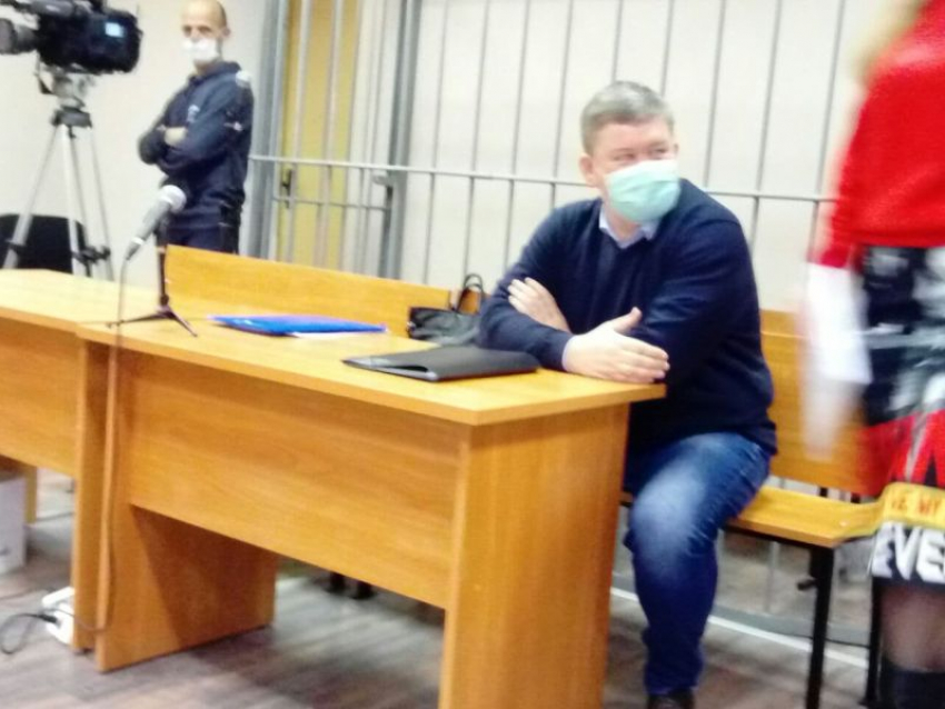 Суд над вице-спикером Провоторовым сделали закрытым от телекамер в Воронеже