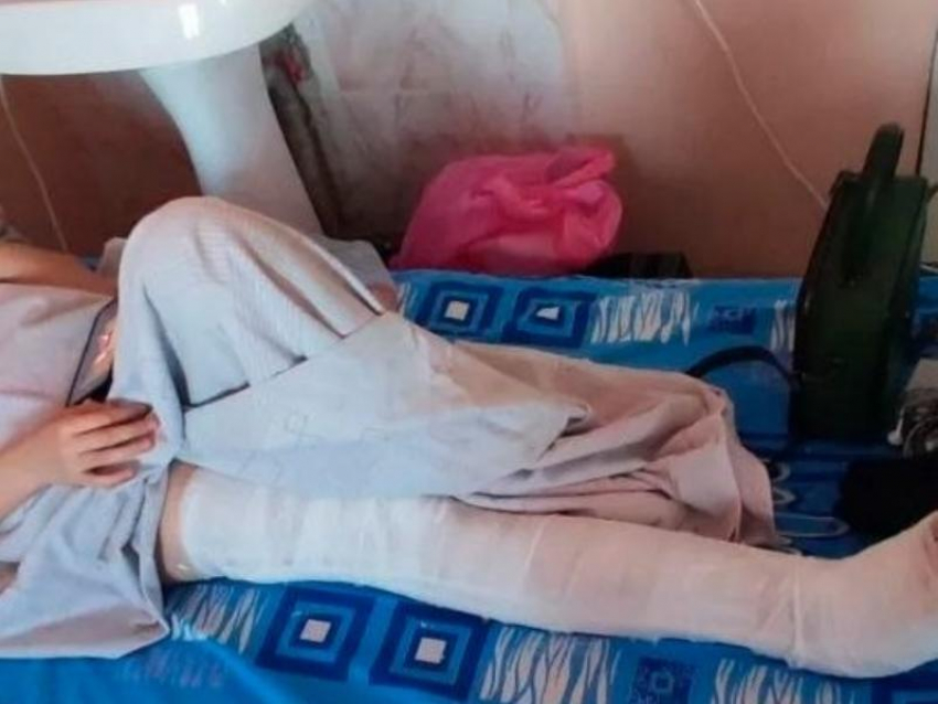 Автобус «протащил» 11-летнюю девочку по асфальту в Воронеже