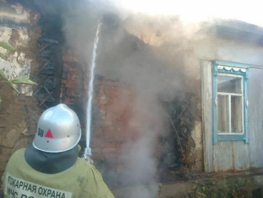 Мать с сыном погибли на пожаре в Воронежской области