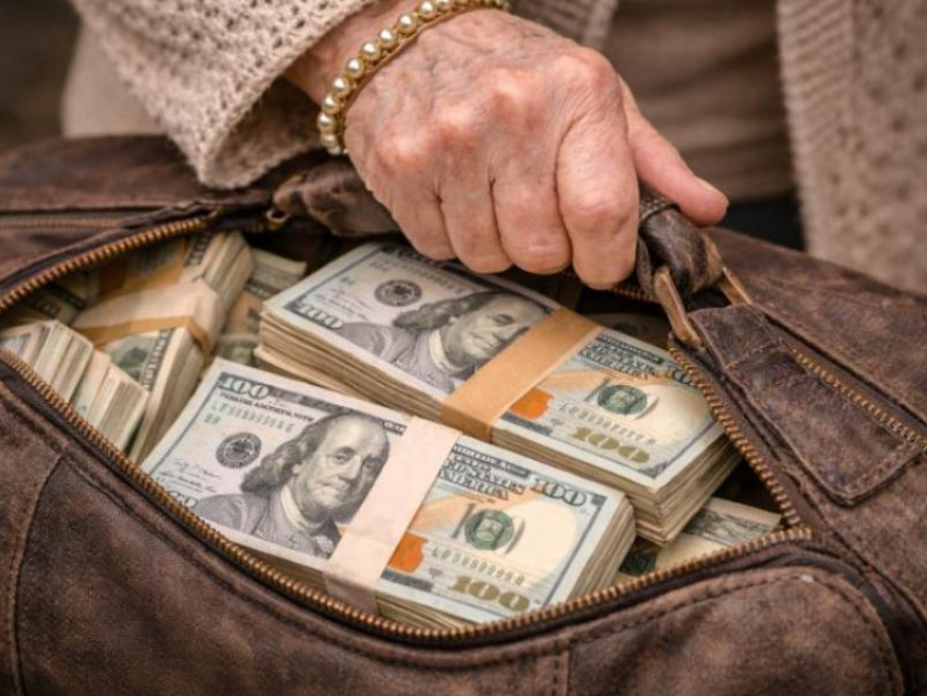 В Воронеже студент исчез с деньгами матери и оказался в схеме мошенников