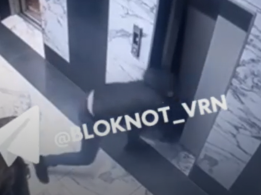  Уголовное дело возбудили после падения ребенка в шахту лифта в Воронеже 