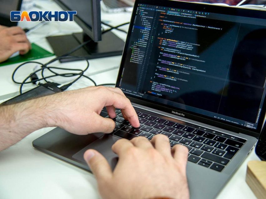 В Воронеже задержали кибервора, провернувшего хитрую схему по списанию компьютеров