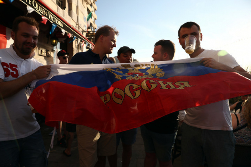 Воронежец рассказал о потасовках фанатов перед матчем Россия-Англия