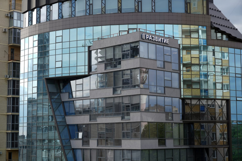 Кто и как проводит реновацию квартала в Коминтерновском районе Воронежа