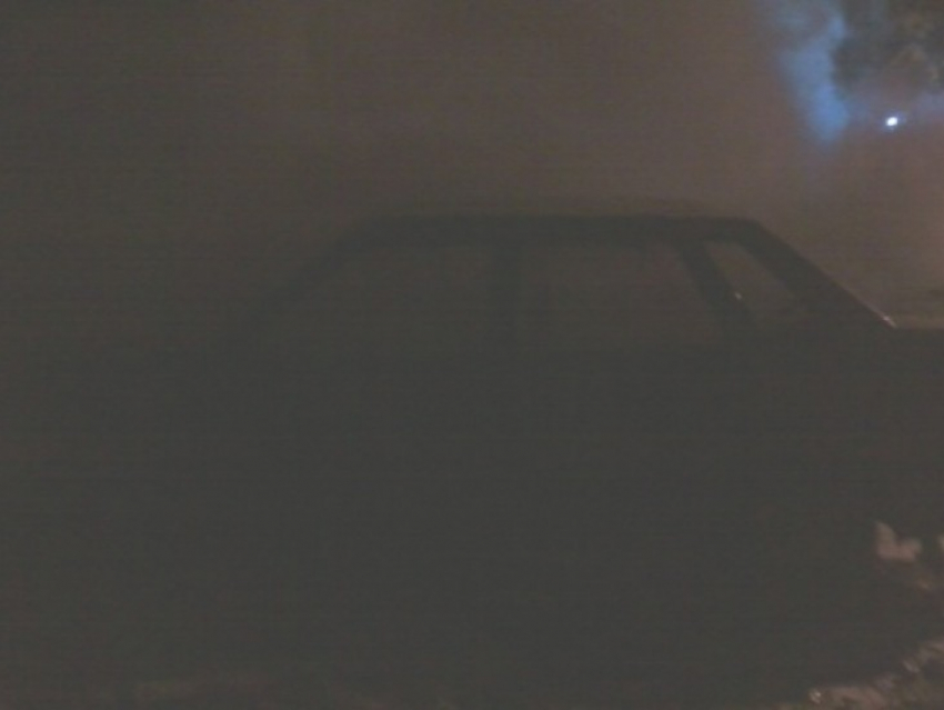 На улице Березовая Роща сожгли очередной автомобиль