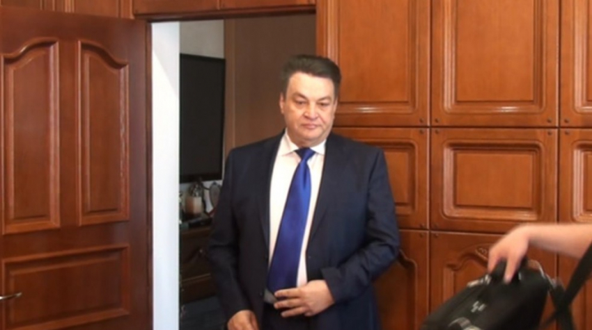 Руководителя управления автомобильных дорог Воронежской области могут сегодня арестовать