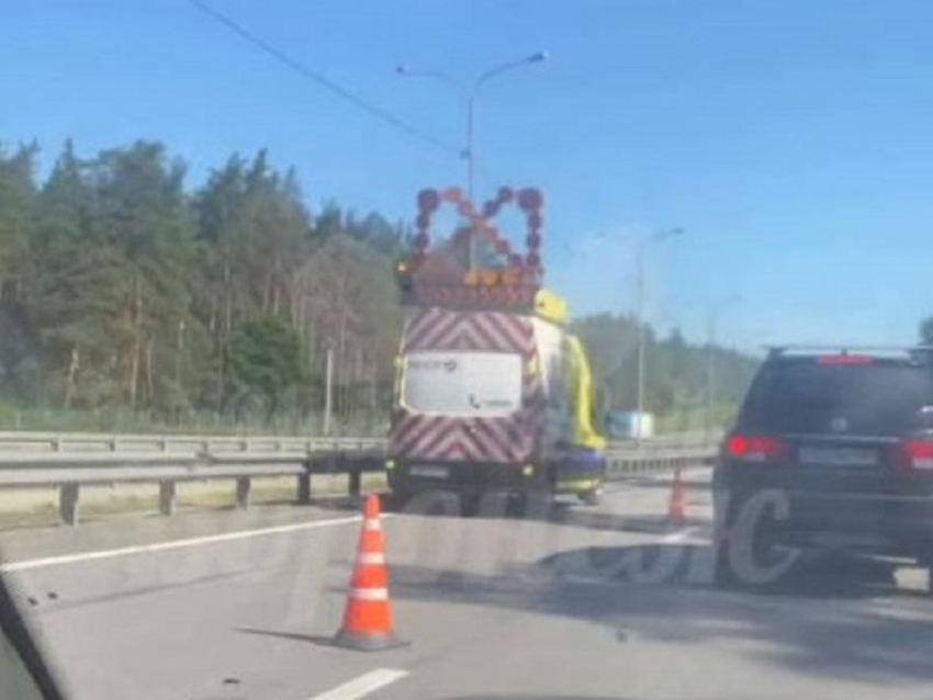4-километровая пробка собралась из-за массового ДТП на выезде из Воронежа