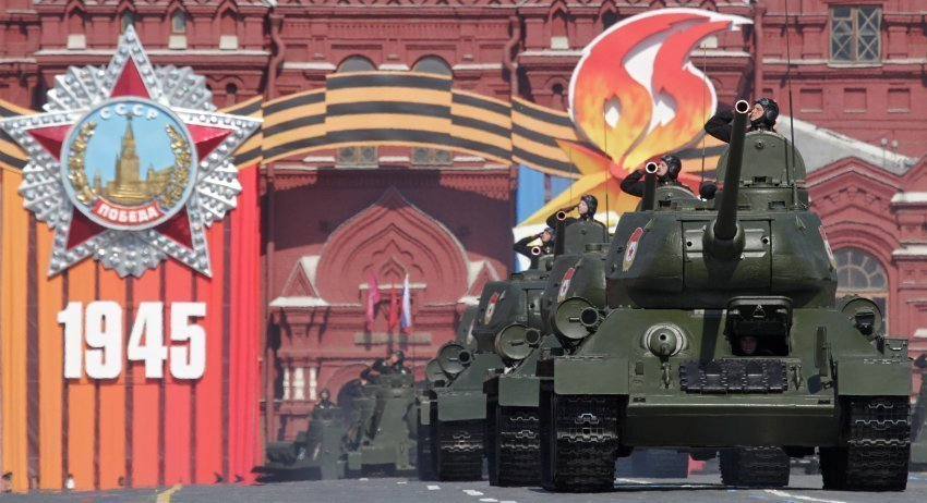 Воронежские курсанты и летчики примут участие в масштабном Параде Победы 2015 