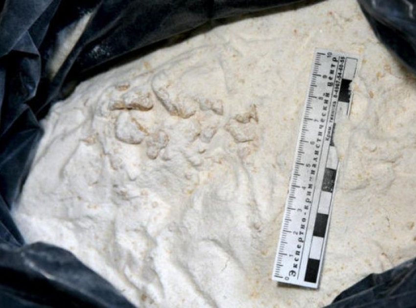 5,5 лет женщина проведет в тюрьме за продажу героина 