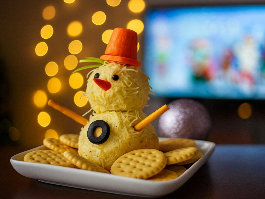 Что приготовить к Новому году: закуска «Снеговик»