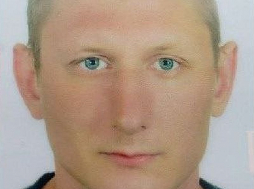 Мужчина плотного телосложения пропал, когда приехал в Воронеж на заработки
