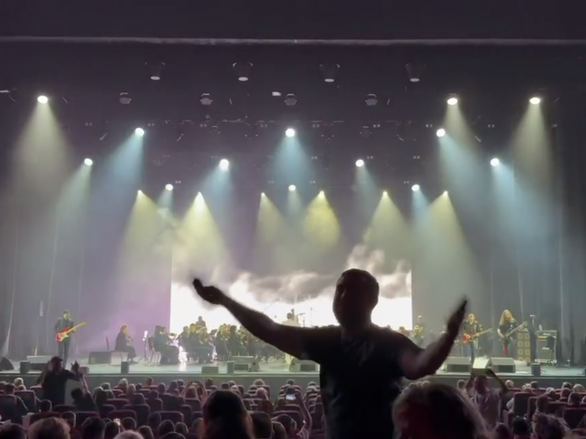 Колхозный панк: как столица пела «Сектор Газа» под симфонический оркестр