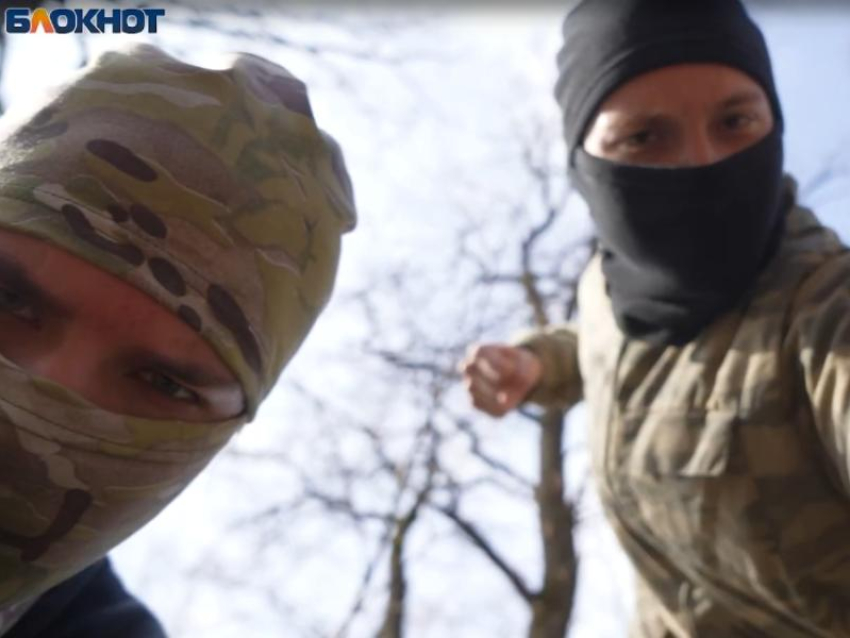 Охранники жестоко избили двух посетителей караоке в Воронеже