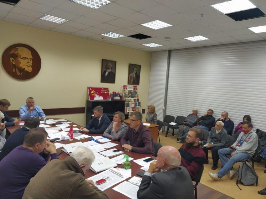 Коммунисты отказались признавать результаты выборов в Воронежской области