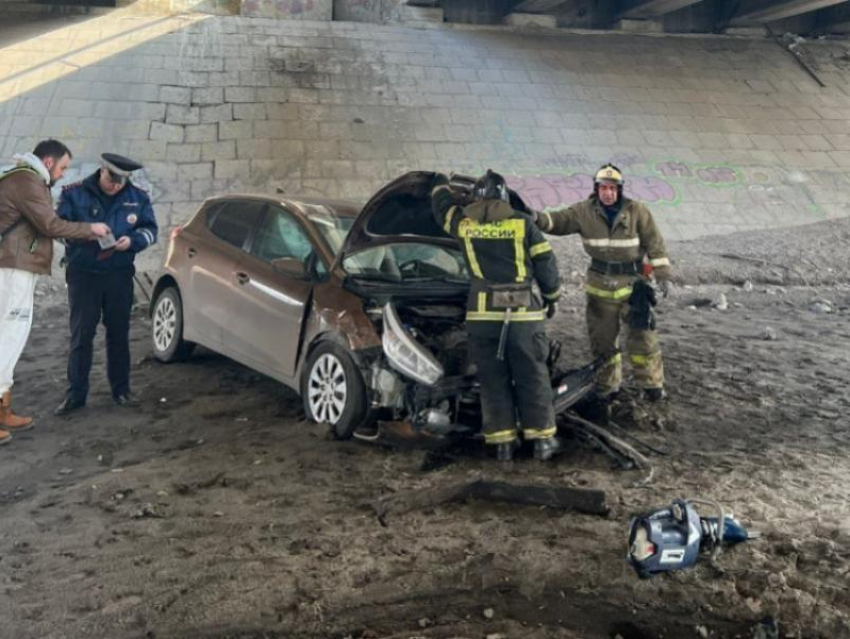 Молодую автомобилистку осудили за ДТП с вылетевшей с моста иномаркой в Воронеже 