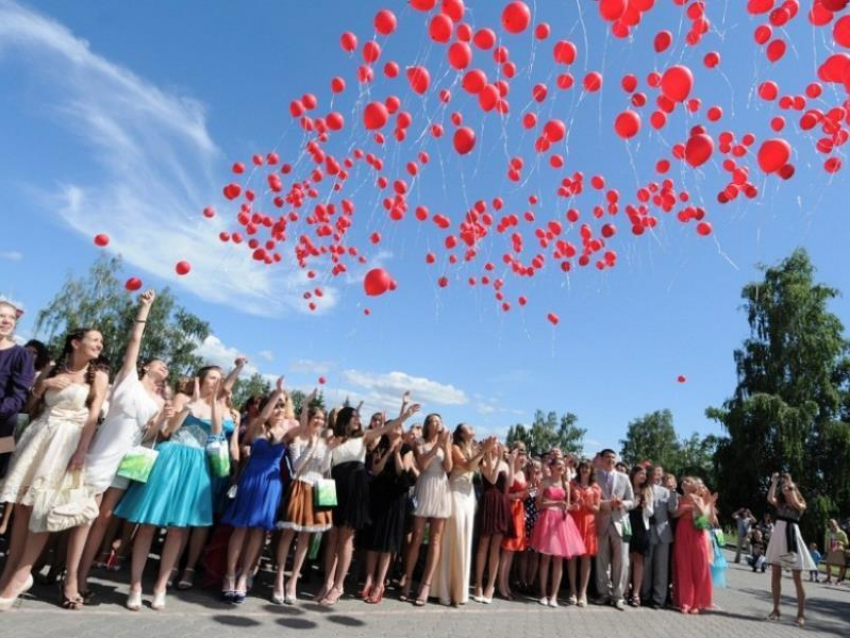 Тысячи школьников соберутся на общегородском выпускном в Воронеже  