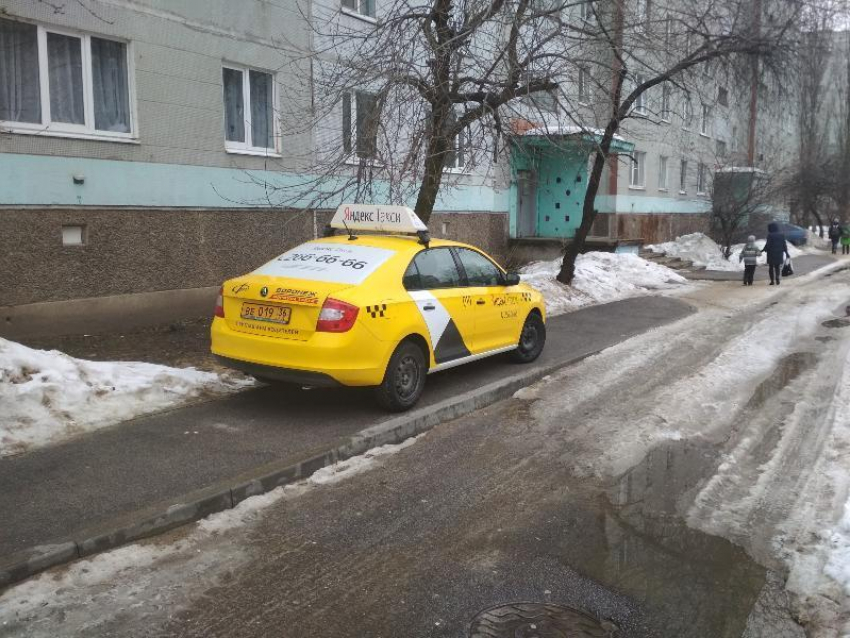 «Яндекс.Такси» показало превосходство над людьми в Воронеже