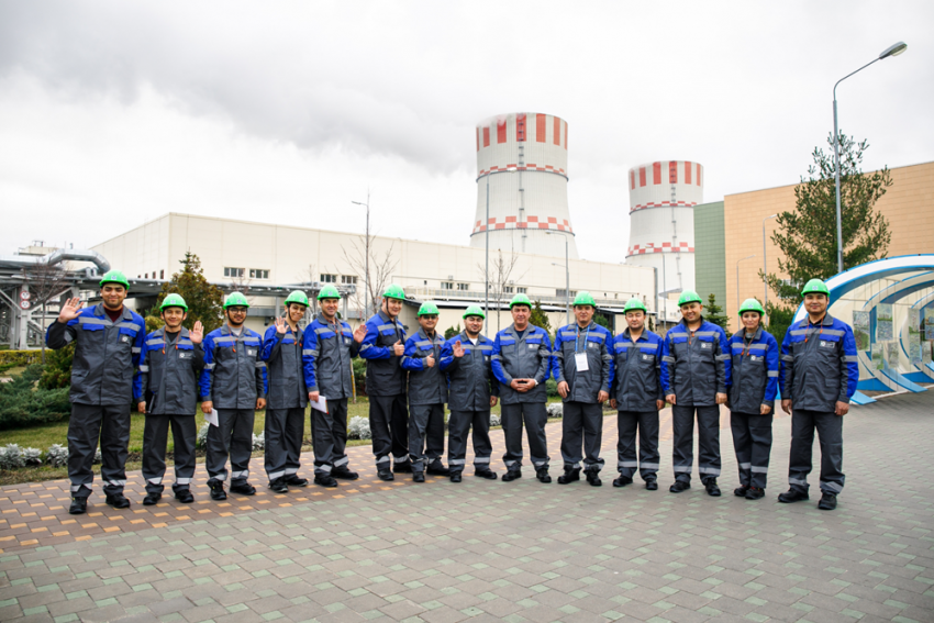 Нововоронежские атомщики поделились с коллегами из Узбекистана опытом в области организации техобслуживания и ремонта энергоблоков