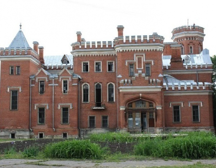 В Рамонском замке с помощью инновационных технологий расскажут о жизни Романовых-Ольденбургских