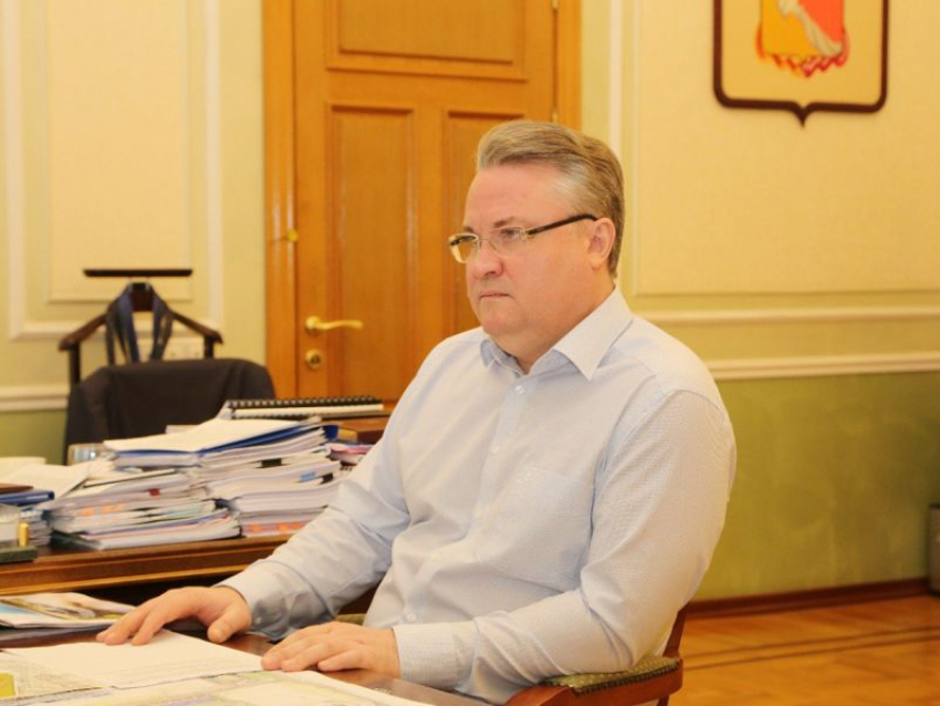 Второпроходец: мэр Воронежа тоже распек коммунальщиков после губернатора Гусева