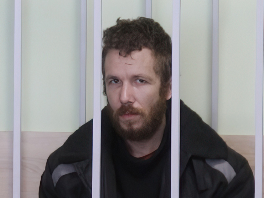  «В СИЗО на меня давят, хочу побыть с семьей»: как обвиняемый в убийстве учительницы просился домой на суде в Воронеже 