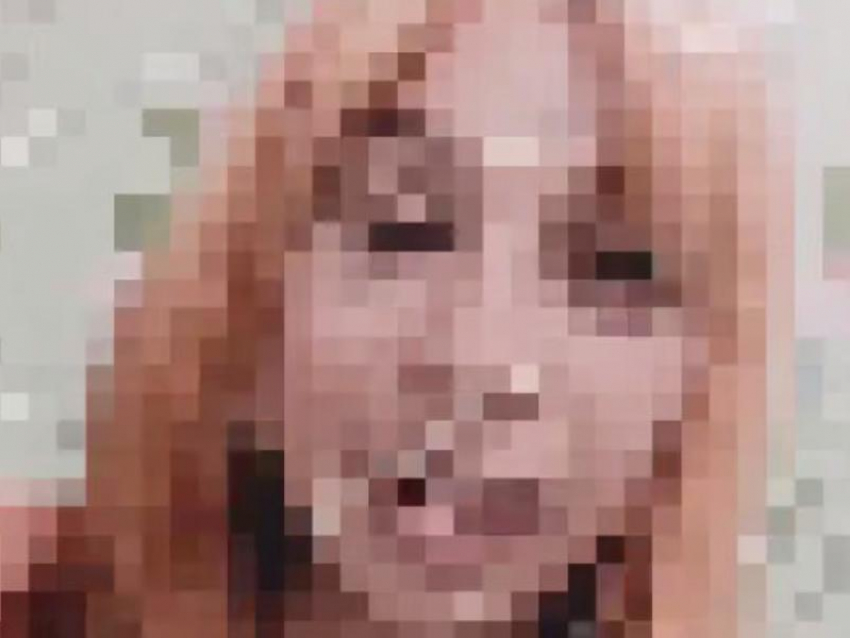 Жива и здорова: девушка, которую тащили за волосы по асфальту, прокомментировала жуткий ролик