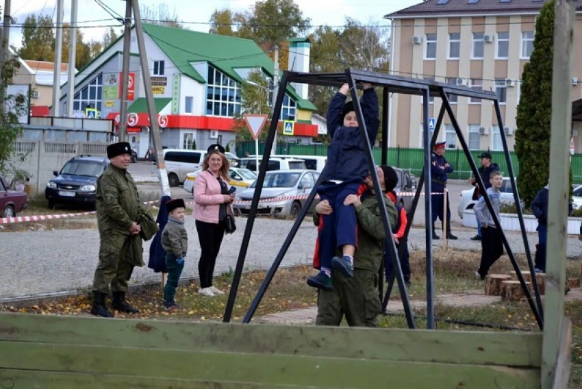 Яркий фестиваль казачьей культуры прошел под Воронежем