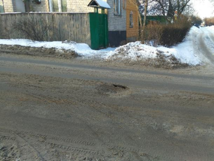 Воронежцев предупредили об улице, где можно потерять колпаки