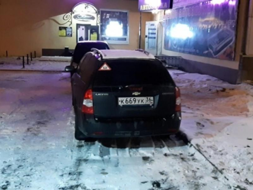 Борьбу с халявной парковкой назвали дешевыми понтами в Воронеже