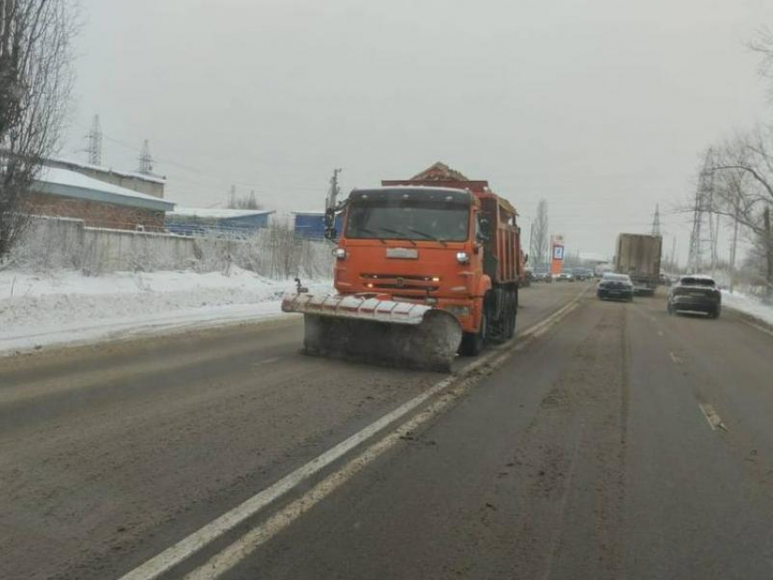  2 тысячи кубометров снега за день вывезли на полигоны в Воронеже