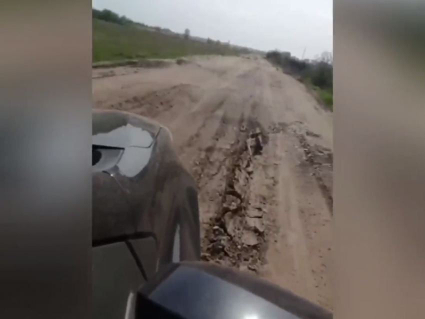 Претендент на самую чудовищную дорогу региона обнаружен в Воронежской области