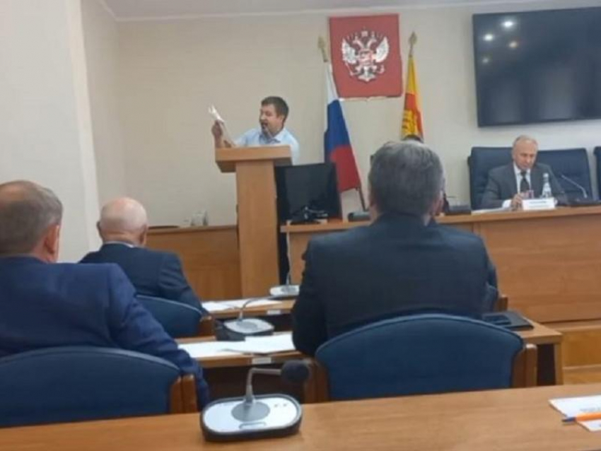 Перепалкой обернулись выборы мэра Воронежа