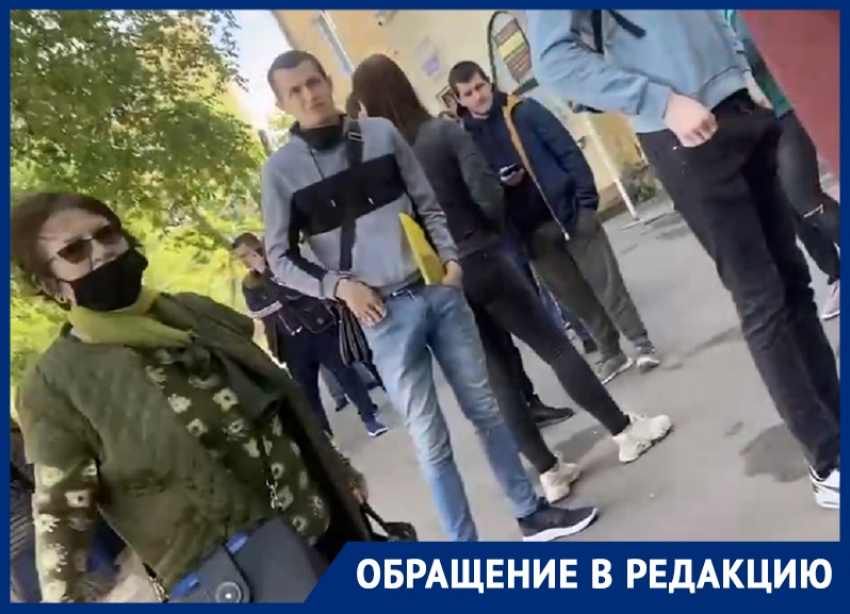 Наркодиспансер стал рассадником нарушений соцдистанции и масочного режима в Воронеже