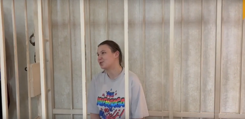 "Скучаю по дочери": бросившая дочку на смерть воронежская проститутка останется в СИЗО на полгода