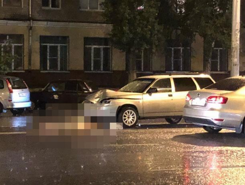 Опубликовано жуткое фото дважды сбитого пешехода в Воронеже