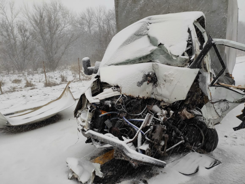 Автомобилист погиб после тарана Ford Transit на М-4 «Дон»